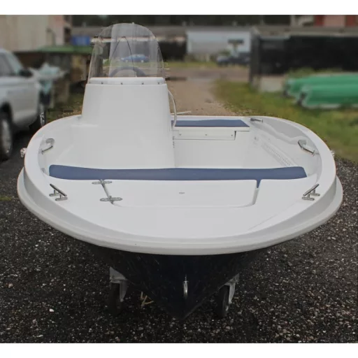 Motorový čln Latrex 435