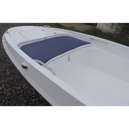 Motorový čln Latrex 435