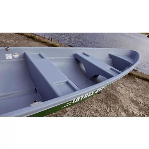 Latrex 440 čln