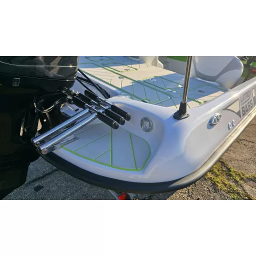 Loď Latrex Bass
