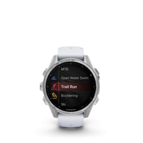 Garmin fenix 8 43mm AMOLED, strieborný s bielym silikónovým remienkom (ED)