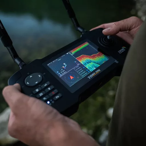 Diaľkové ovládanie Toslon XR-500 - sonar a autopilot