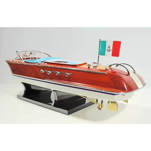 Model lode Riva Aquarama L50