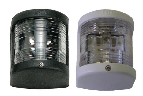 Biele svetlo 225° v bielom kryte LED