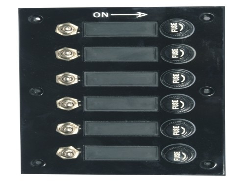 Spínací panel s 3 samostatnými poistkami