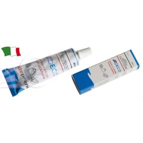 Univerzálne lepidlo na neoprén, drevo, gumu 65 ml
