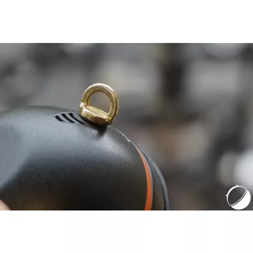Hlbší závit upevňovacej skrutky