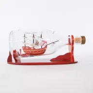 Santa Maria plachetnica model v Henessy fľaša VVL
