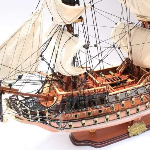 Model lode Le Royal Louise
